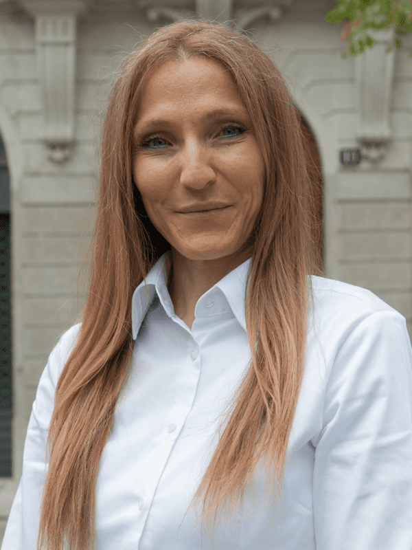 Luana Mayer. Ottico presso Crisafulli - Crisafulli Eyewear a Milano